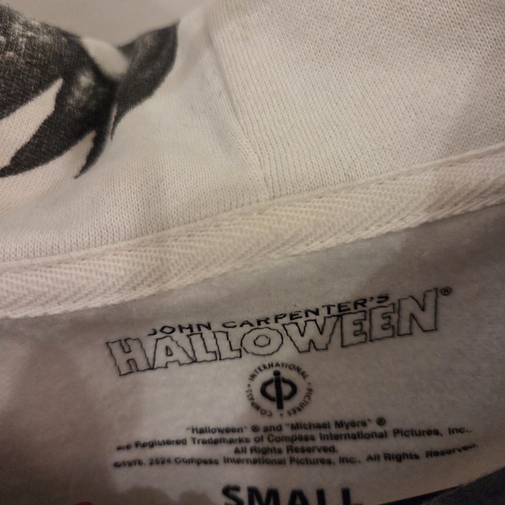 Michael Myers All Over Graphic Print Sweater John Carpenter's Horror - Picture 2 of 3